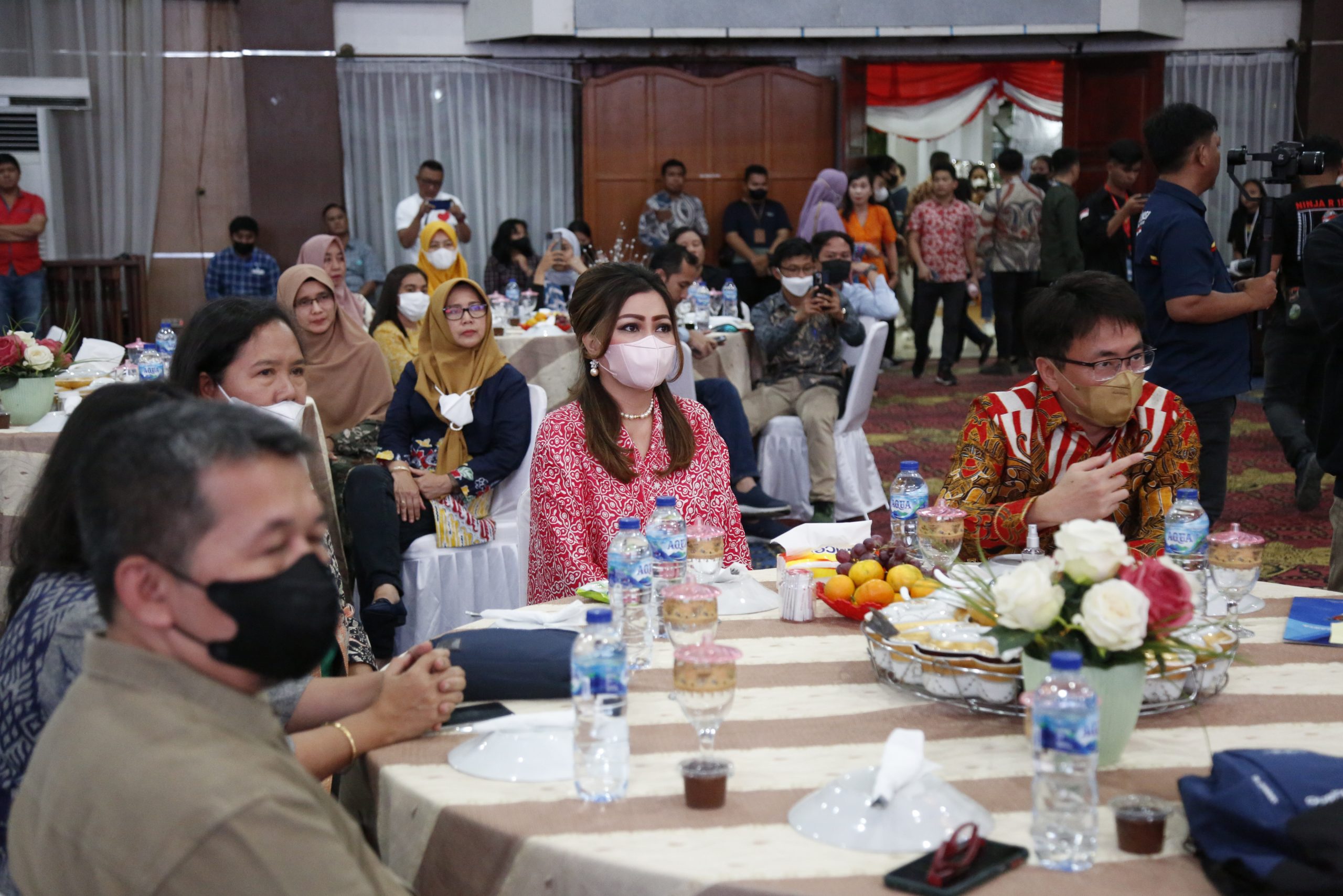 Walikota Manado Didampingi Istri Tercinta Hadiri Closing Ceremony Internasional Business Administration Competition (IBAC) VIII